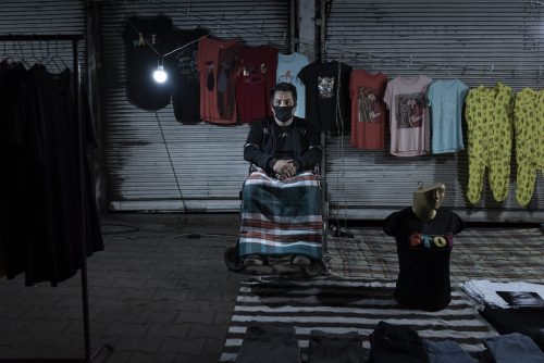 The Street Vendors – (Extended)